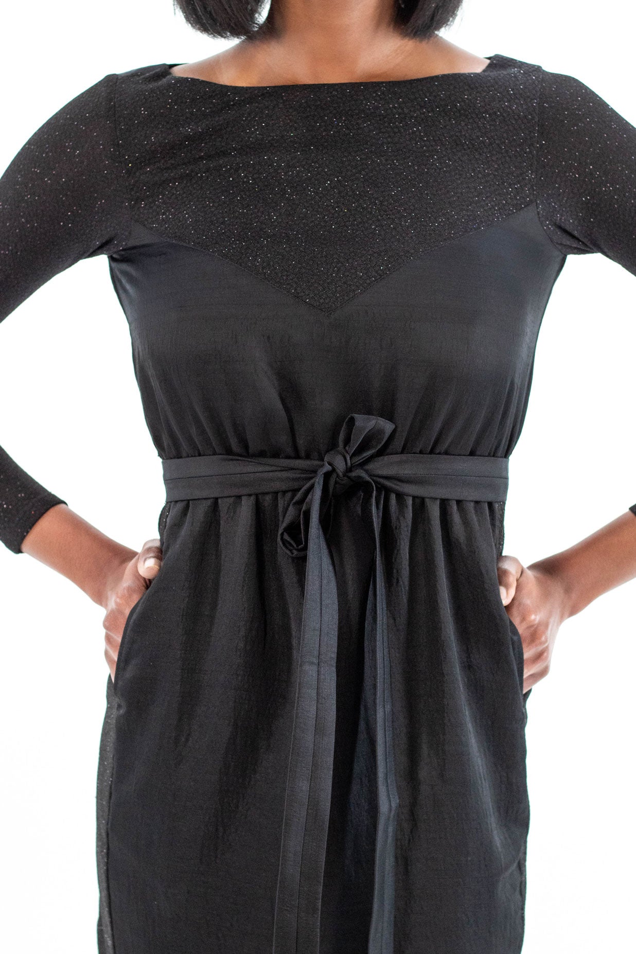 Elegant Black Semi-Formal Party Dress with Pockets